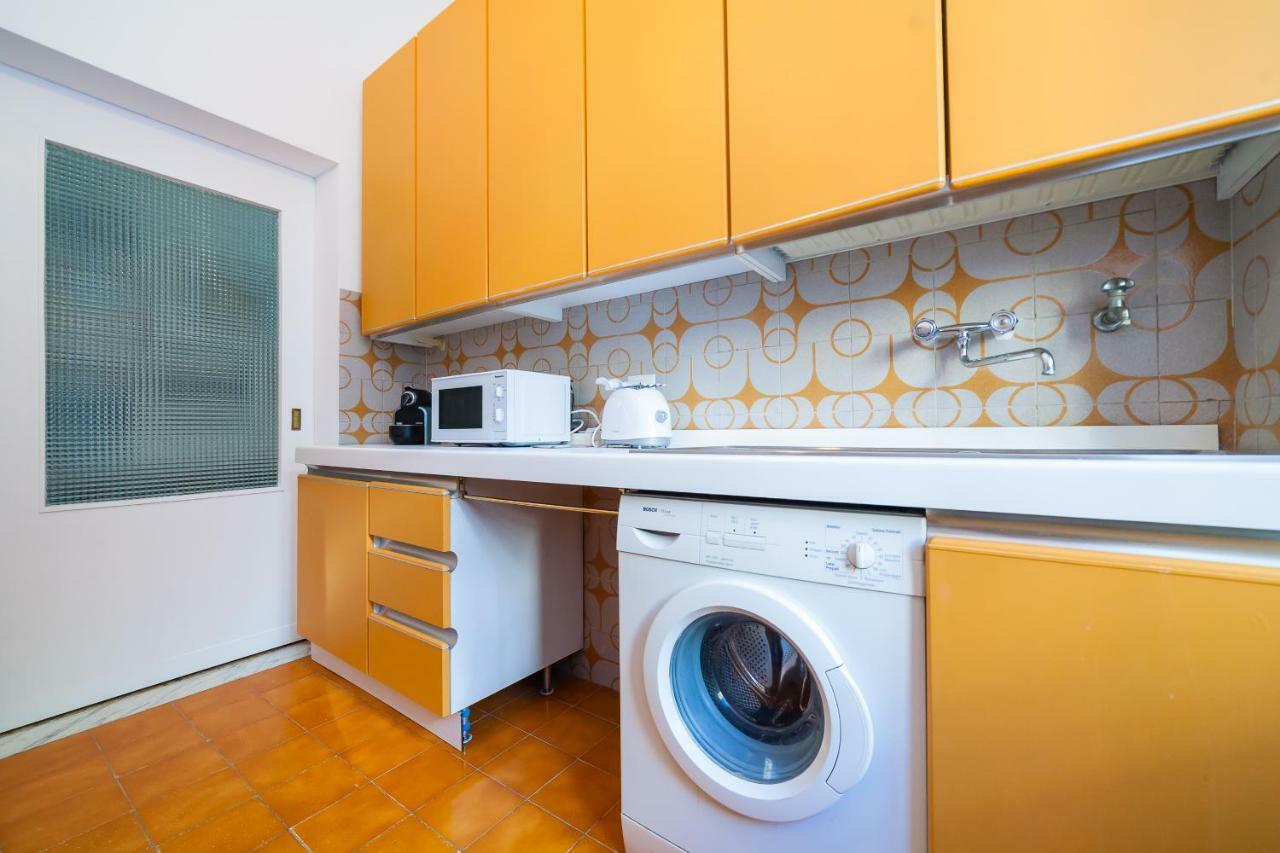 Domus Ovidio Apartment