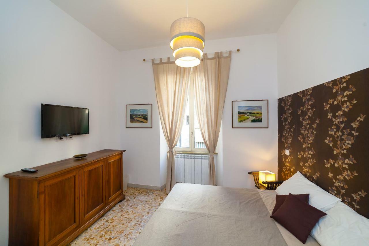 Domus Ovidio Apartment *